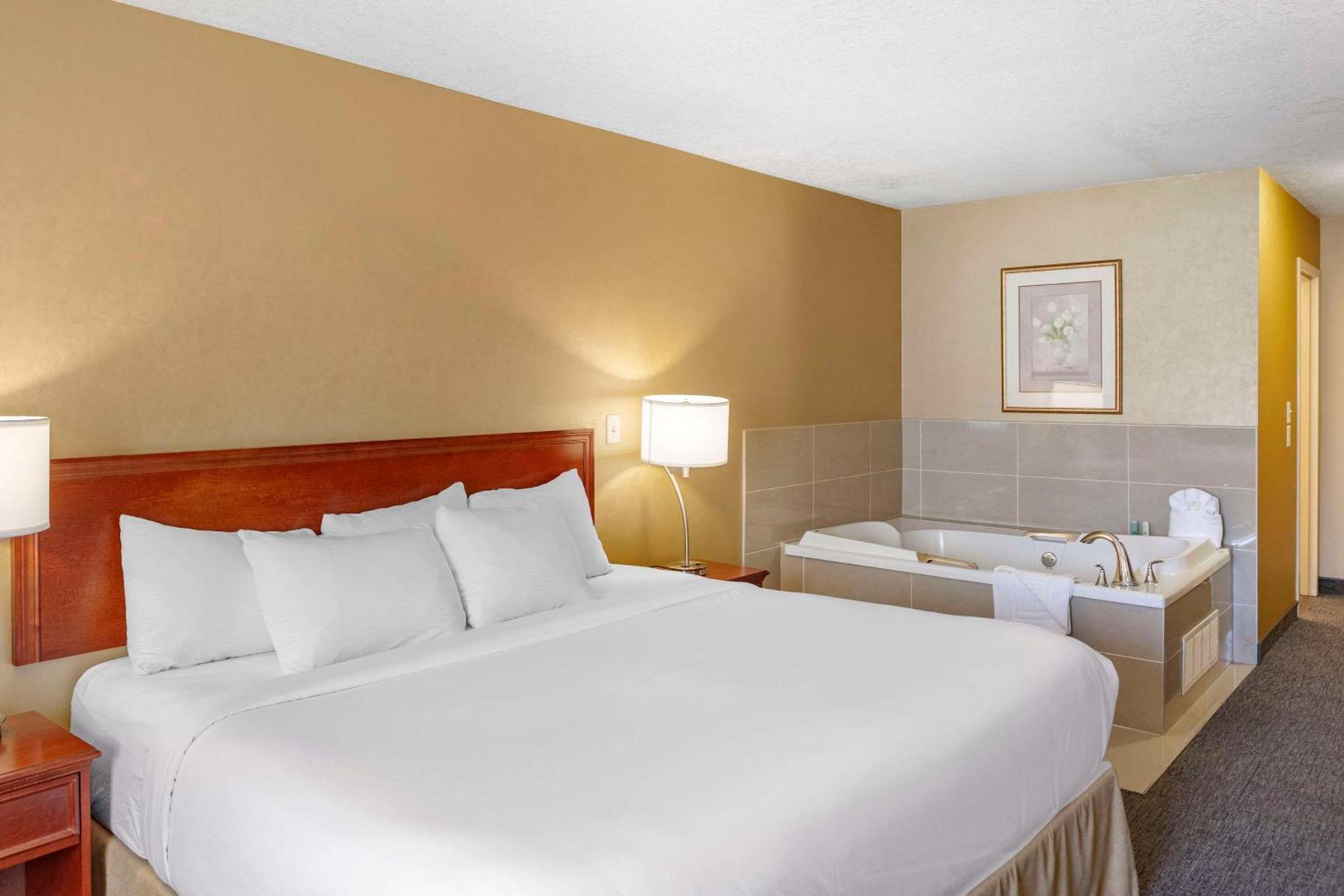 Quality & Edmonton International Airport Hotel