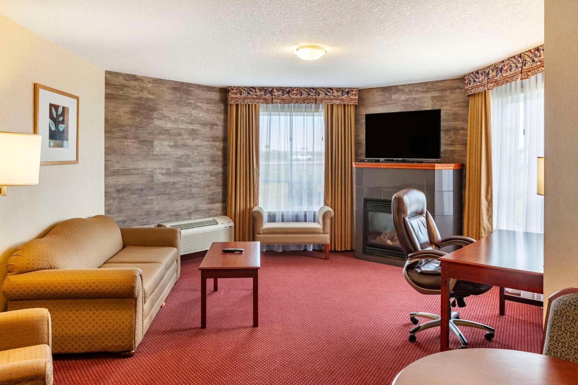 Quality & Edmonton International Airport Leduc