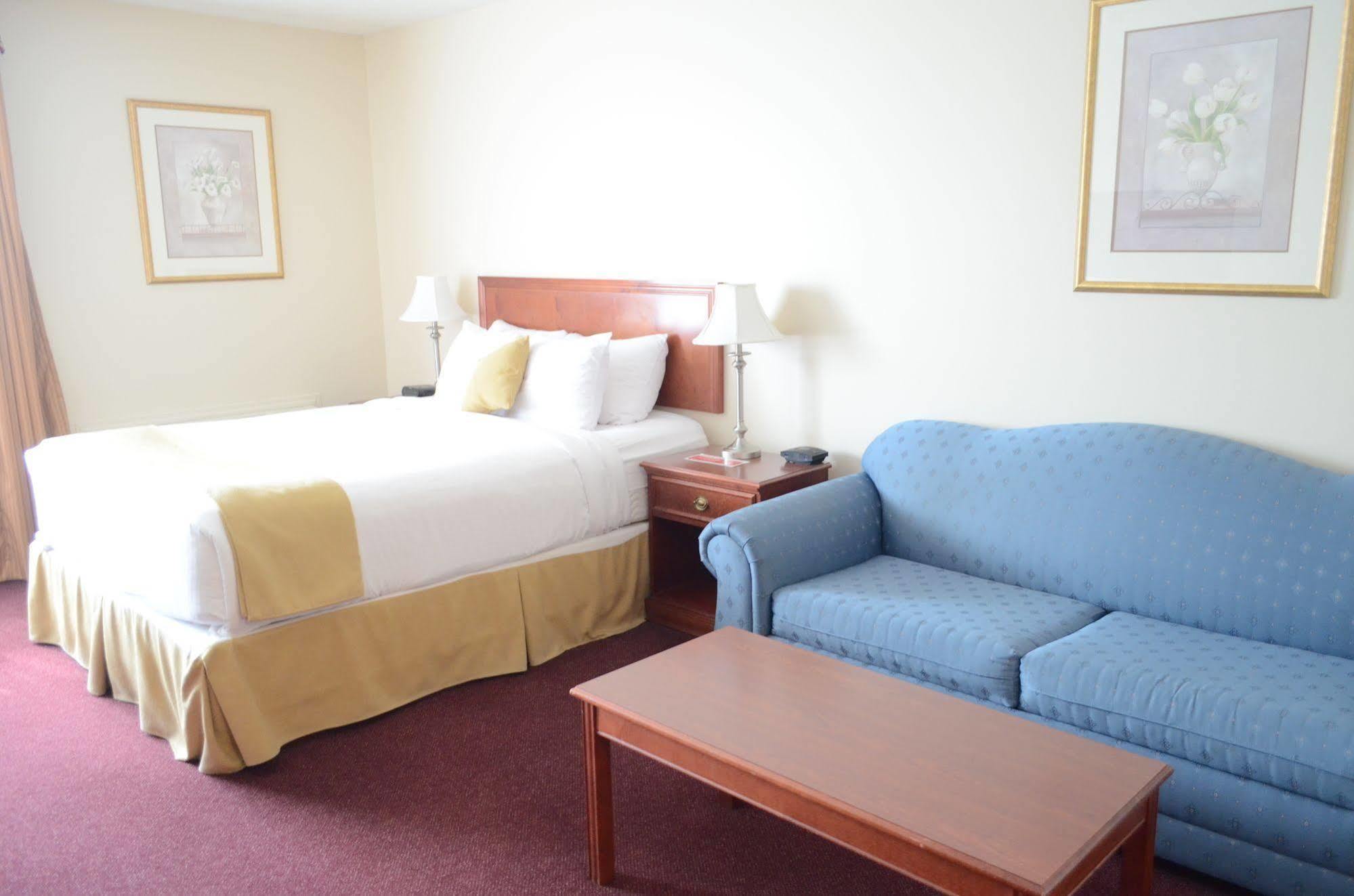Hotel Quality & Edmonton International Airport Leduc